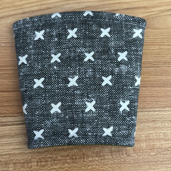 Love Mich Coffee Cozy -Regular Xs - Picture 2 of 2